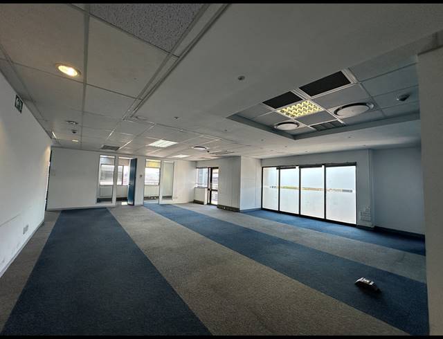 703M² OFFICE TO LET IN CENTURION CENTRAL